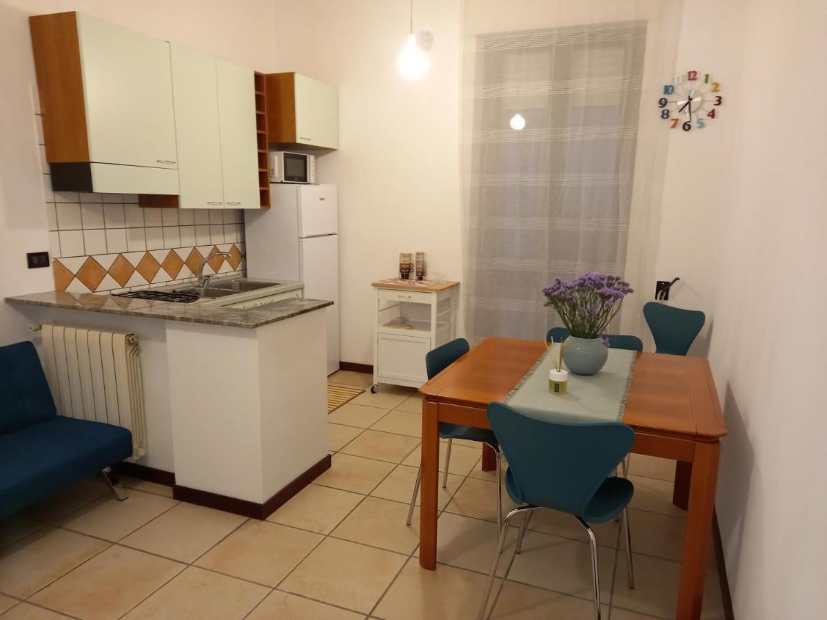 הוילה לצ'ה Casa Di Rosy מראה חיצוני תמונה